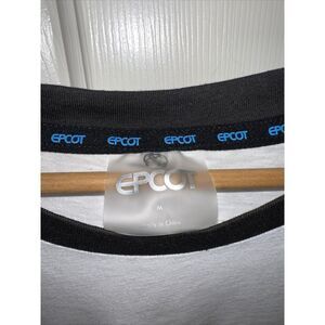 Disney Epcot Womens Medium White Tshirt‎